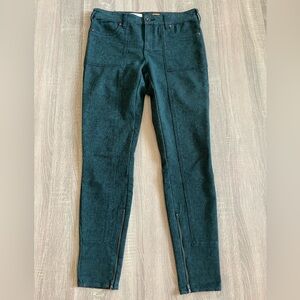 Anthropologie PILCRO & THE LETTERPRESS Green Patterned Skinny Pants. Size 27